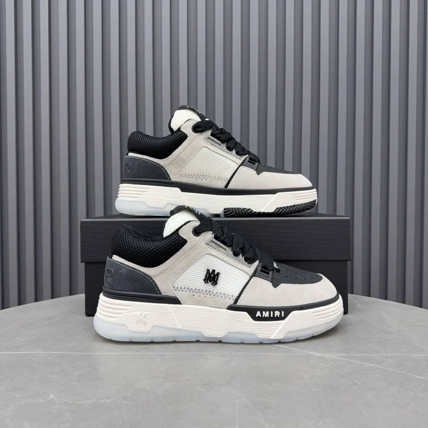Men's shoes 💰660💰 AMIRI AMIRI trendy brand hot sale 🔥 Available all year round, couples 💑 Official website synchronization Imported fabrics 1⃣️ vs 1⃣️ replica, original factory special original sole, 35-45 (45. non-refundable)